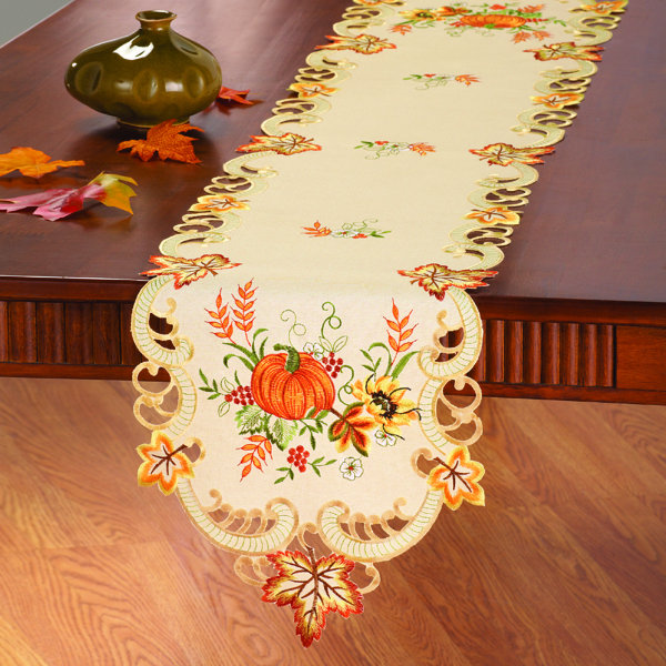 The Holiday Aisle® Belcourt Square Floral Polyester Table Topper Wayfair